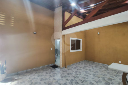 Casa ampla com edícula 3 Quartos