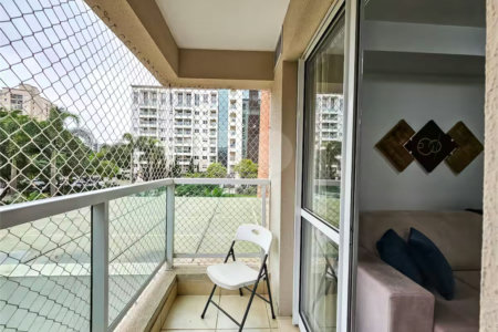 Na Mooca á venda Apartamento / Studio com 51m² 1 dormitório e 1 vaga.