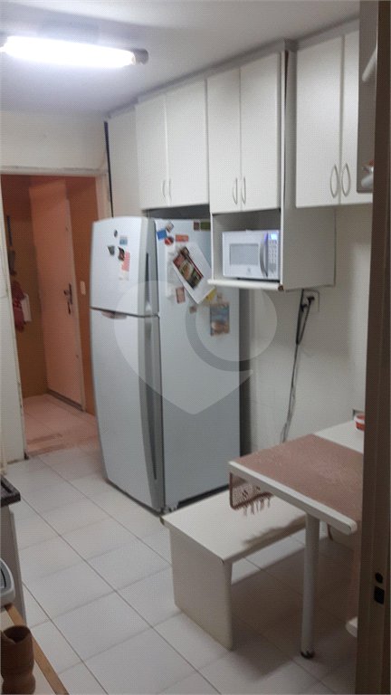 Apartamento de 2 quartos à venda perto do Metrô Paraíso! Excelente localização!