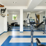 Apartamento com 2 dormitórios e 1 vaga em Nova Petrópolis, com piscina, academia, brinquedoteca, churrasqueira e portaria 24 horas. Excelente localização.
