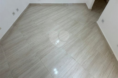 Apartamento no Condomínio Recanto Verde, com 59 m².
