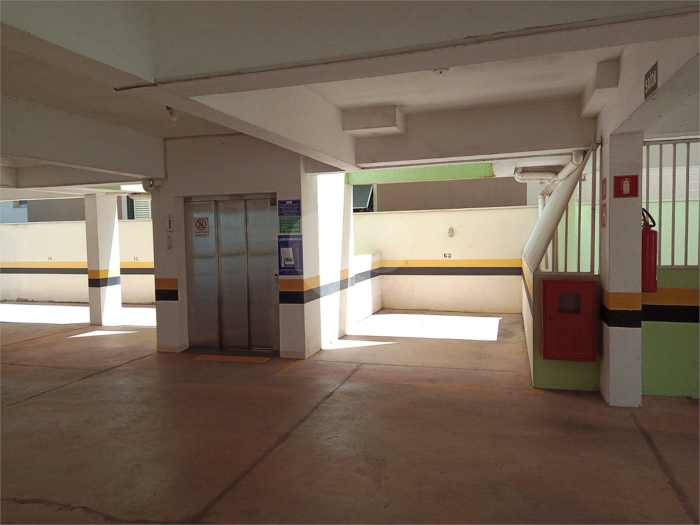 Apartamento com 2 dormitórios.