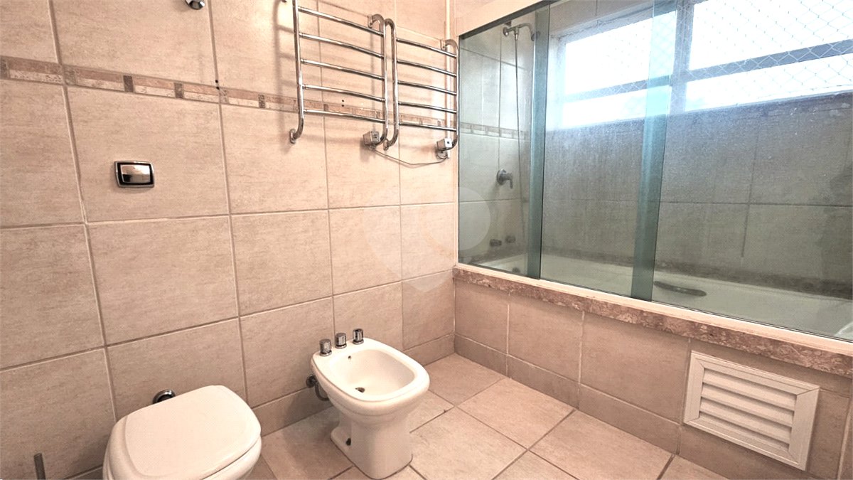 Apartamento para alugar com 3 quartos, sendo 1 suíte, em Granja Julieta, São Paulo, SP