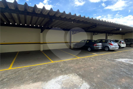 Excelente apartamento no Petit Maison