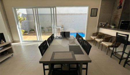 Casa à venda com 4 quartos, sendo 3 suítes,  no condomínio Residencial Villa D´áquila, Piracicaba - SP