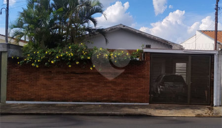 Casa à venda com 2 quartos em Vila São José, São Carlos, SP