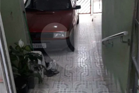 Sobrado à venda na Quarta Parada, para comércio ou residência, entre Alto da Mooca e Belenzinho