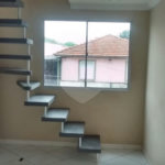 Ótima cobertura com 3 dormitórios,1 suíte, Condomínio com lazer e ótima localização.,