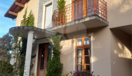 Casa à venda com 3 quartos, sendo 1 suíte,  em Chácara São Francisco, Poços de Caldas, MG