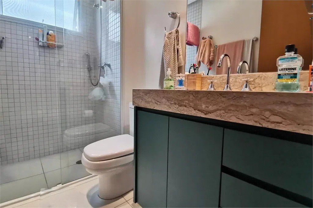 Apartamento à venda com 3 quartos, sendo 1 suíte, em Morumbi, São Paulo, SP