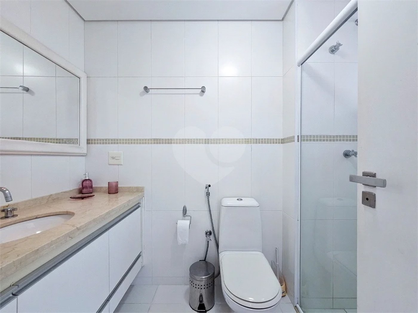 Apartamento à venda com 4 suítes em Riviera de São Lourenço, Bertioga, SP