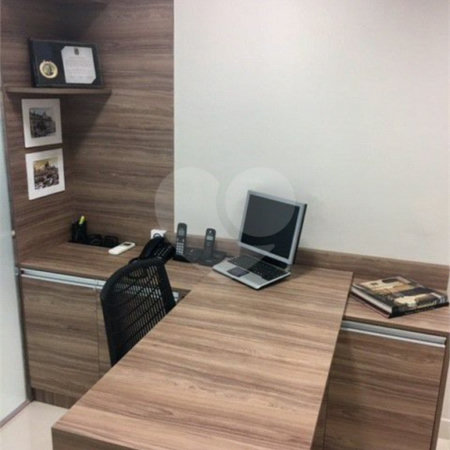 Conjunto comercial para locação no Itaim Bibi, 51 m²