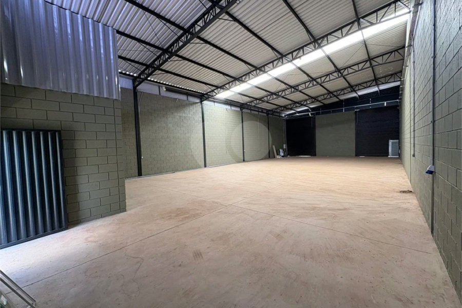 Galpão Comercial para venda e locação no Bairro Santa Rita em Piracicaba/SP.