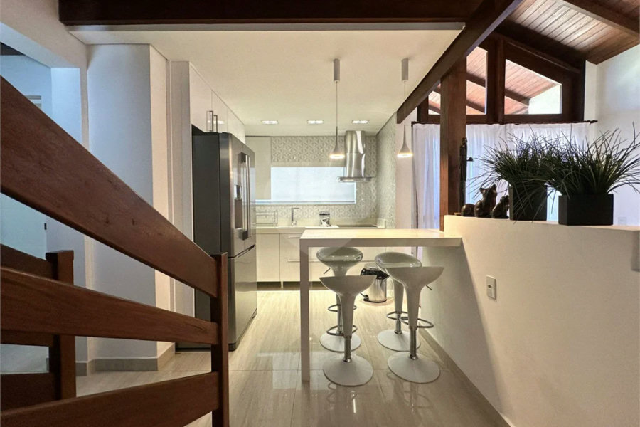 Casa à venda com 4 quartos, sendo 2 suítes, em Morada da Praia, Bertioga, SP