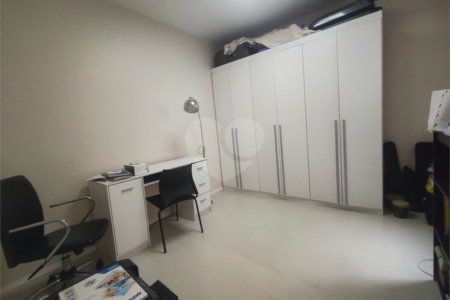 Excelente imóvel para locação comercial com 220m² e vaga no Anália Franco !!