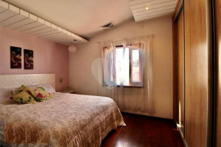 Casa à venda ou para alugar com 4 quartos, sendo 2 suítes, em Brooklin, São Paulo, SP
