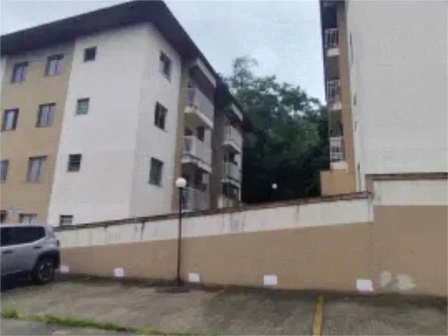 Lindo Apartamento de 55m² no Centro de Cotia - Pronto para Morar!