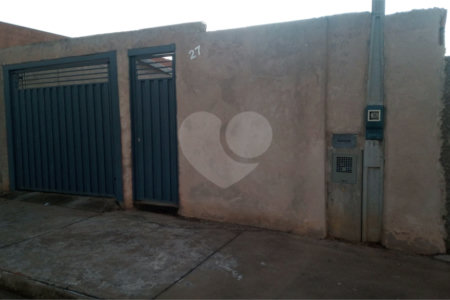 Linda Casa no Bairro Abdelnur