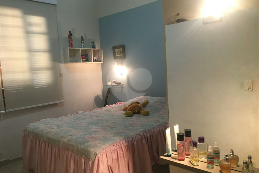 São Dimas - Excelente casa no bairro São Dimas.