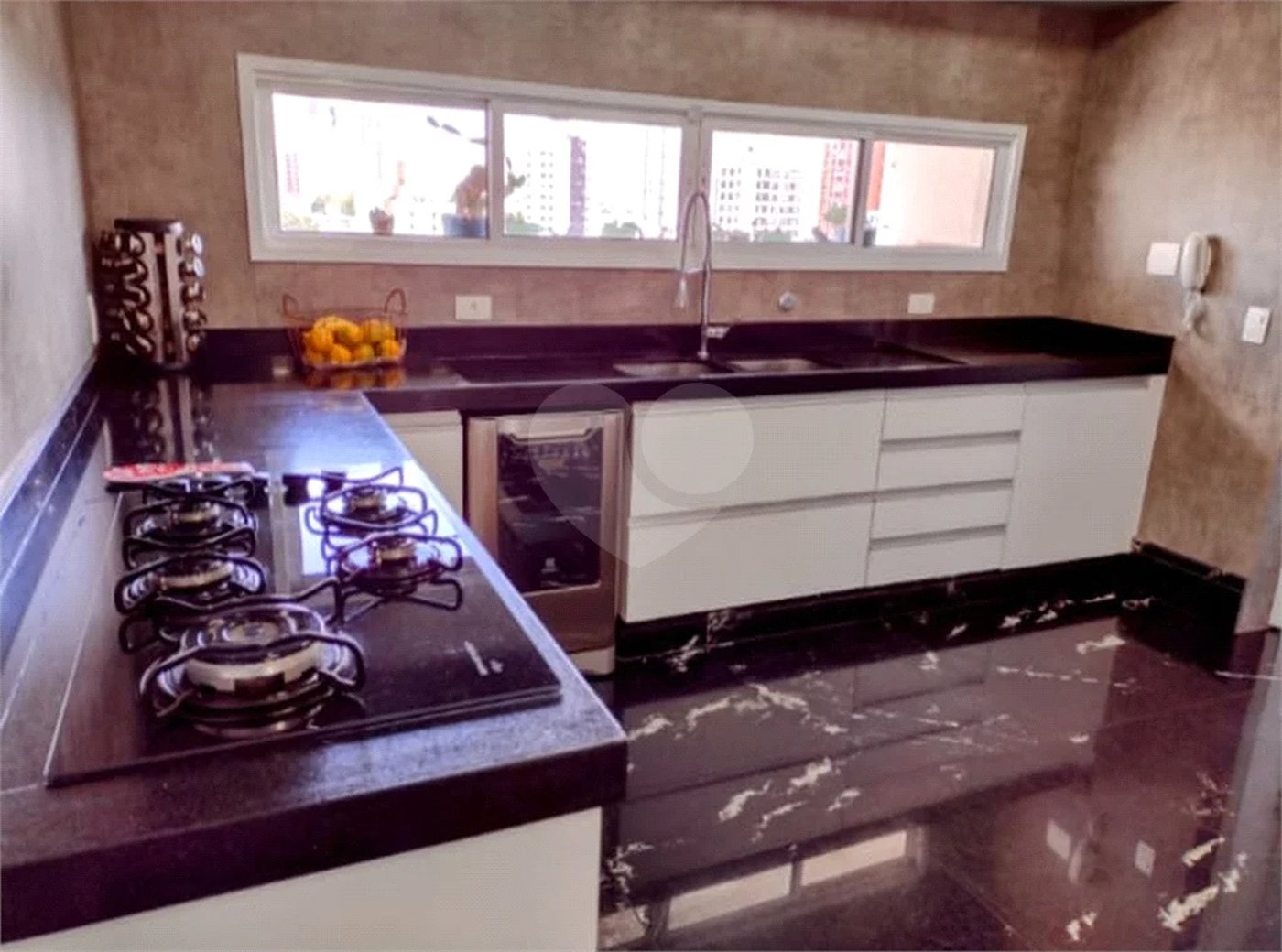 Mooca Apartamento para venda Área Útil 158m 4 dormitórios 2 suítes 3 vagas Porteira Fechada.