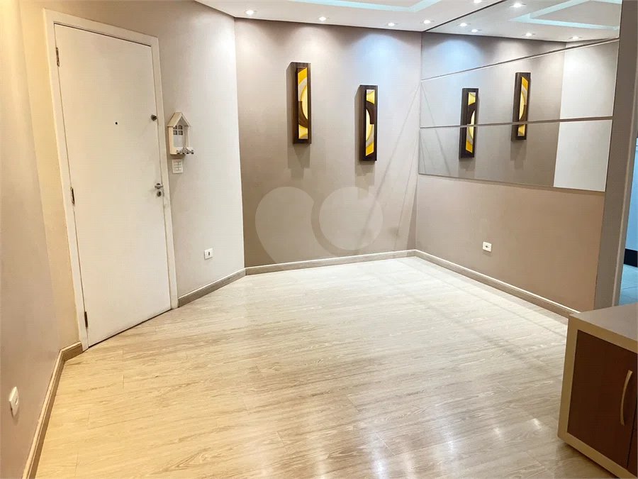 Apartamento à venda com 3 quartos, sendo 1 suíte, em Saúde, São Paulo, SP