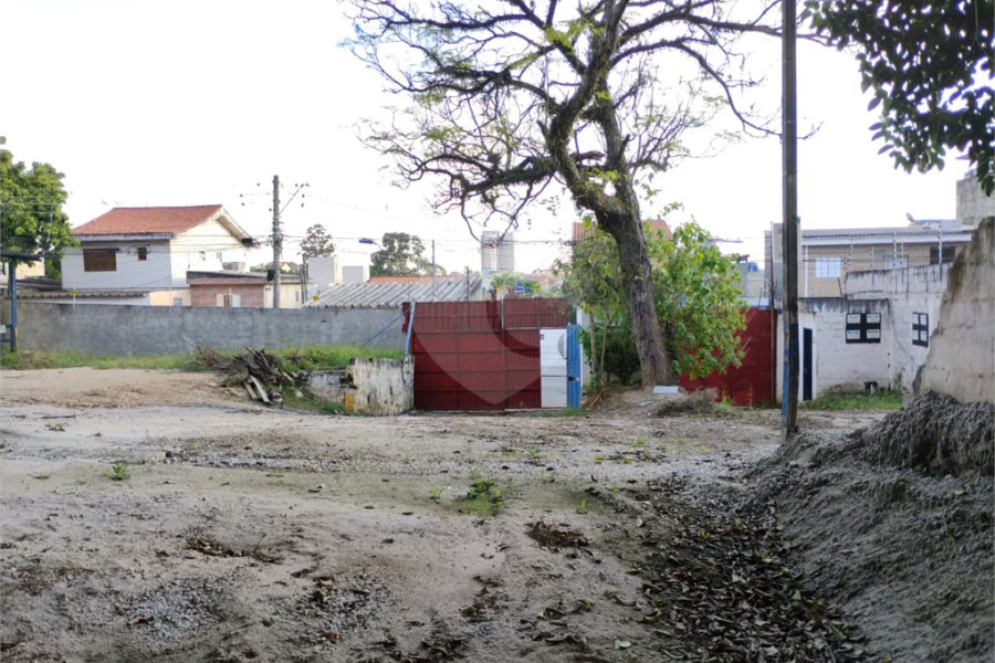 Aluga-se imóvel comercial na Zona Sul com 1500 m2