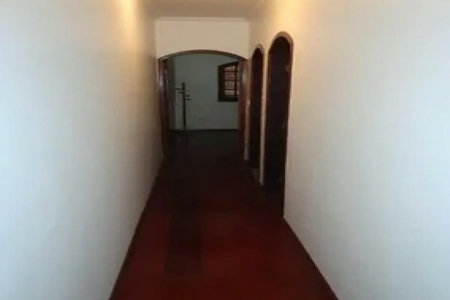 Casa à venda com 3 quartos, sendo 1 suíte,  em Vila Campesina, Osasco, SP