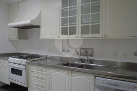 Apartamento para alugar com 4 suítes em Alto da Boa Vista, São Paulo, SP