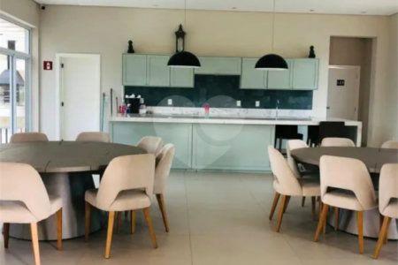 Indaiatuba - Villa dos Pinheiros - terreno com 680,37 ms - R$ 1.490.000,00 - condominio - R$ 1.450,00 - iptu - R4 520,00 - Com segurança inteligente, fiação e internet por fibra ótica subterrâneas, gás encanado e uma exuberante área verde preservada com nascentes naturais, Salão de festas, lounge