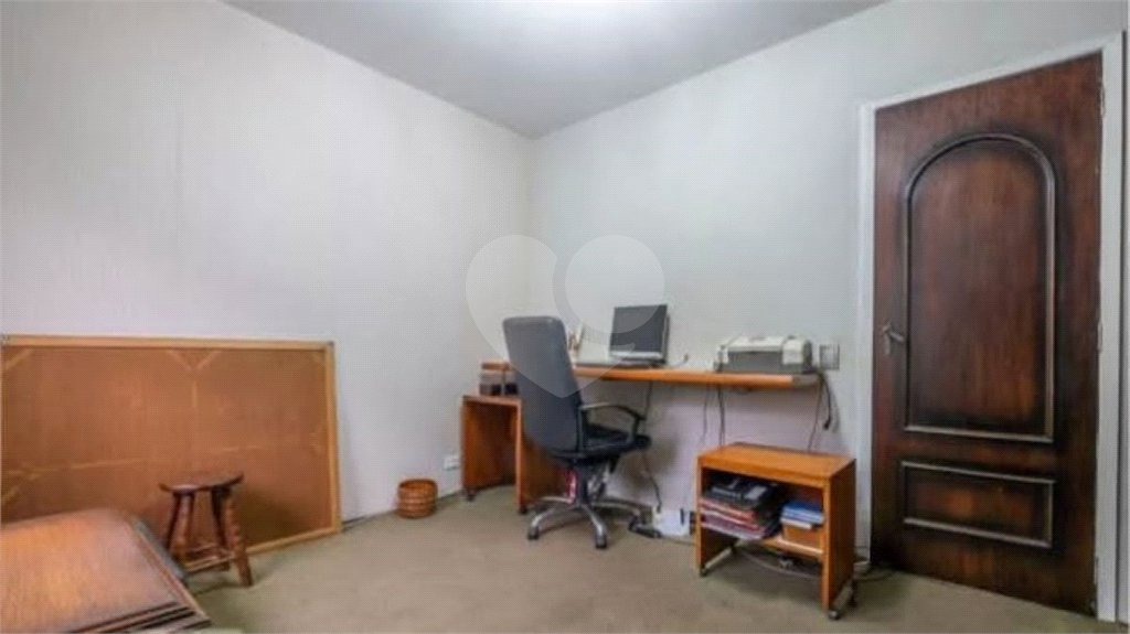 Apartamentro 3 dormitorios localizado no coração do Ibirapuera, ao lado do Ginásio do Ibirapuera,