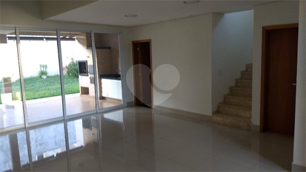 Casa térrea no Condomínio Residencial San Marco- Ilha Liesina.