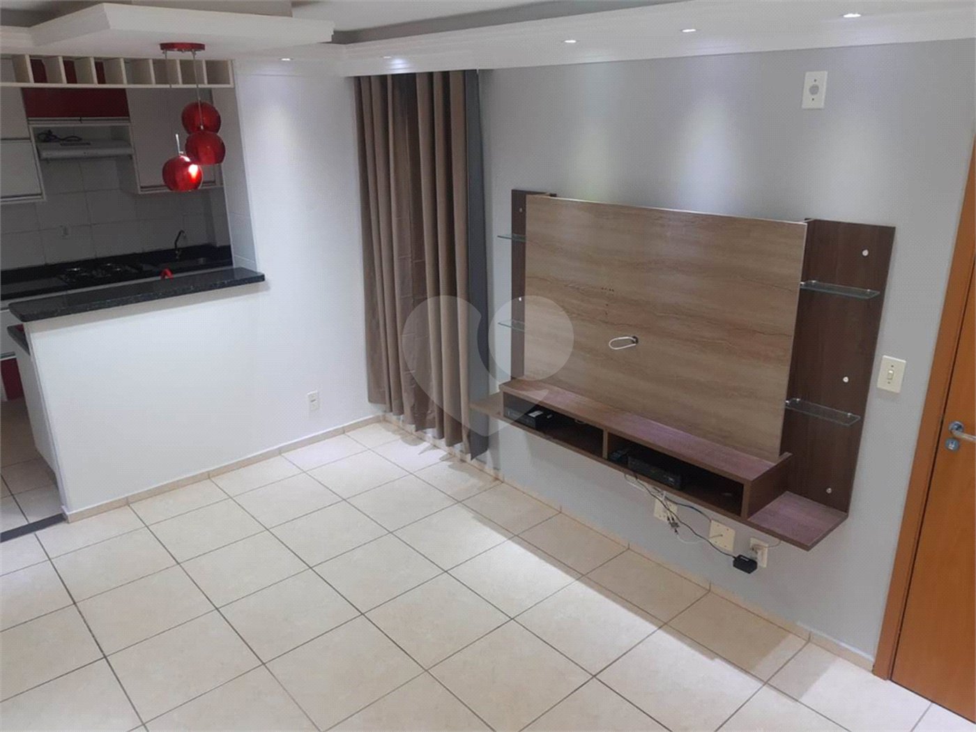 Apartamento térreo no Condomínio Residencial Monte Everest