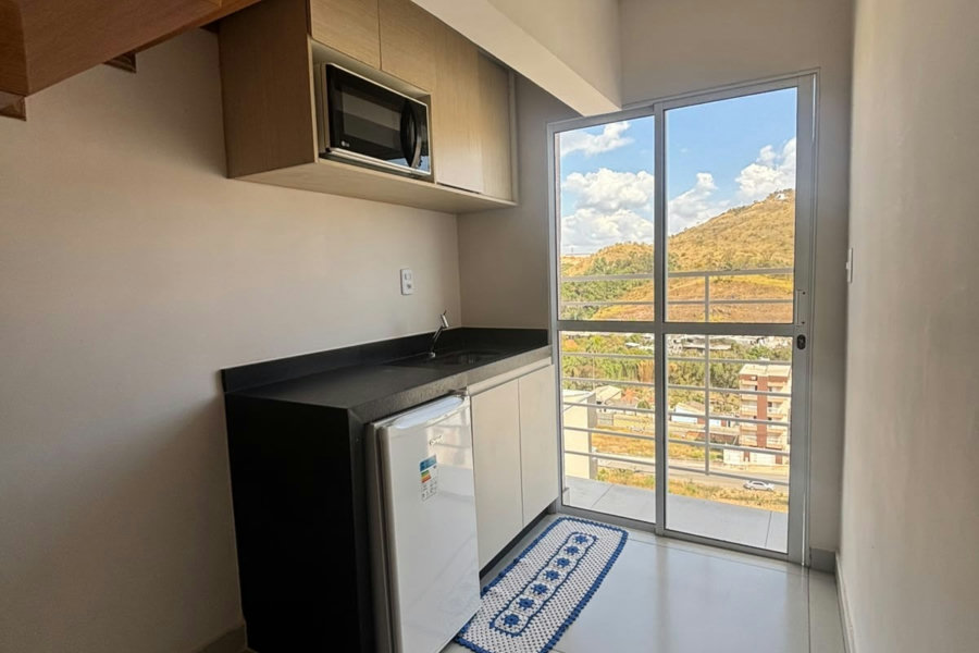 Apartamento à venda com 3 quartos, sendo 1 suíte, em Residencial Summer Ville, Poços de Caldas - MG