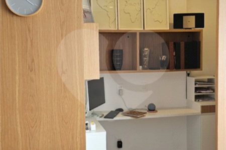 Apartamento com vista LIVRE Com 131 m² útil 4 banheiros 3 vagas 3 suítes Aceita contra proposta. Aceita e estuda Permuta