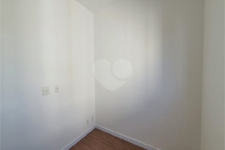 Apartamento à venda bairro Jardim Boa Vista.