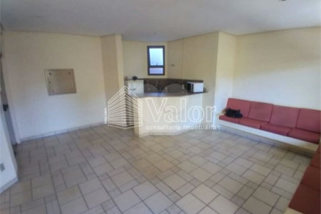 Casa Sobrado com piso cerâmico, com 3 dormitórios no Jardim Ricetti