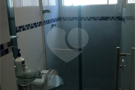 Apartamento para venda no Edifício Residencial dos Ipês II em Araraquara/SP.