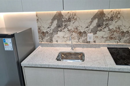 STUDIO MOBILIADO PARA LOCAÇÃO NO SACOMÃ AO LADO DA ESTAÇÃO DO METRO STUDIO MOBILIADO PARA LOCAÇÃO NO SACOMÃ | PRONTO PARA MORAR