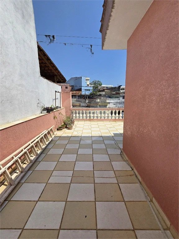 Casa com 185m² , 3 dormitórios , 2 vagas , à venda no Jd. Alzira Franco , em Santo André.