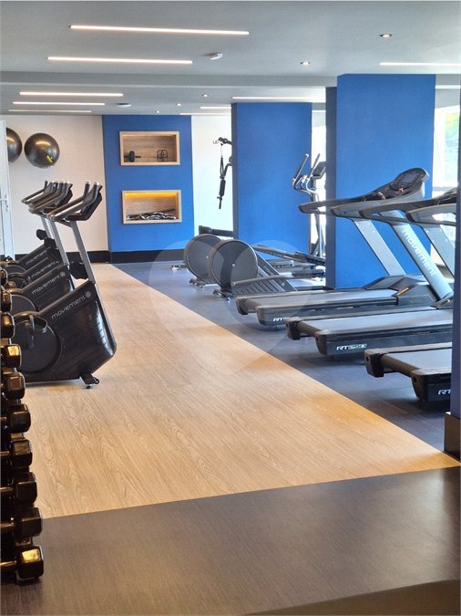 Apartamento com uma suíte para locação ao lado do Shopping Metrô Tatuapé. SP
