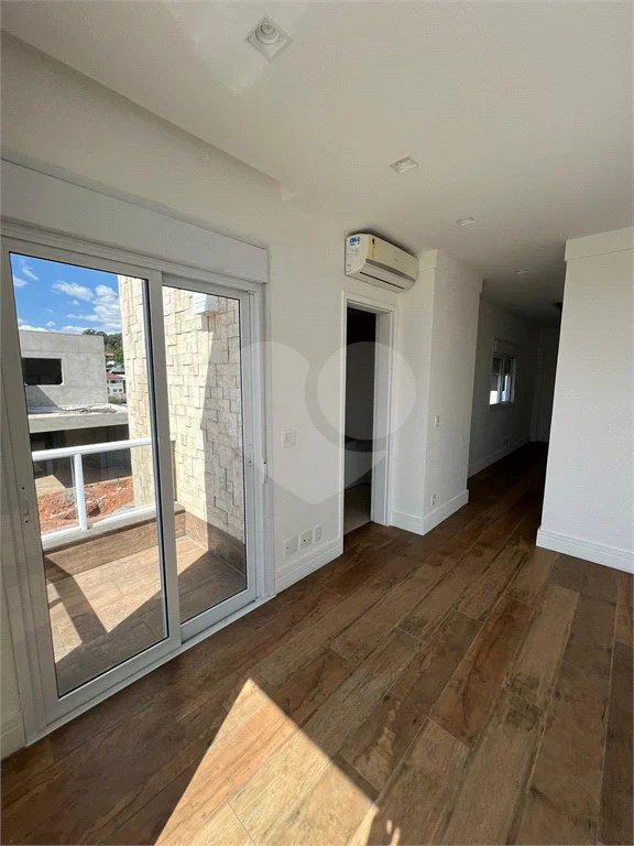 Residencial Tremembe Casa Linda - 255 mts - 04 dormit sendo 02 suites , 5 wcs - 04 vagas
