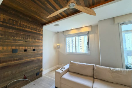 Apartamento à venda com 3 suítes em Vila Mariana, São Paulo, SP