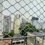 Apartamento de 345m2, 1 por andar.4 dormitórios (sendo 1 suite e 1 closet).