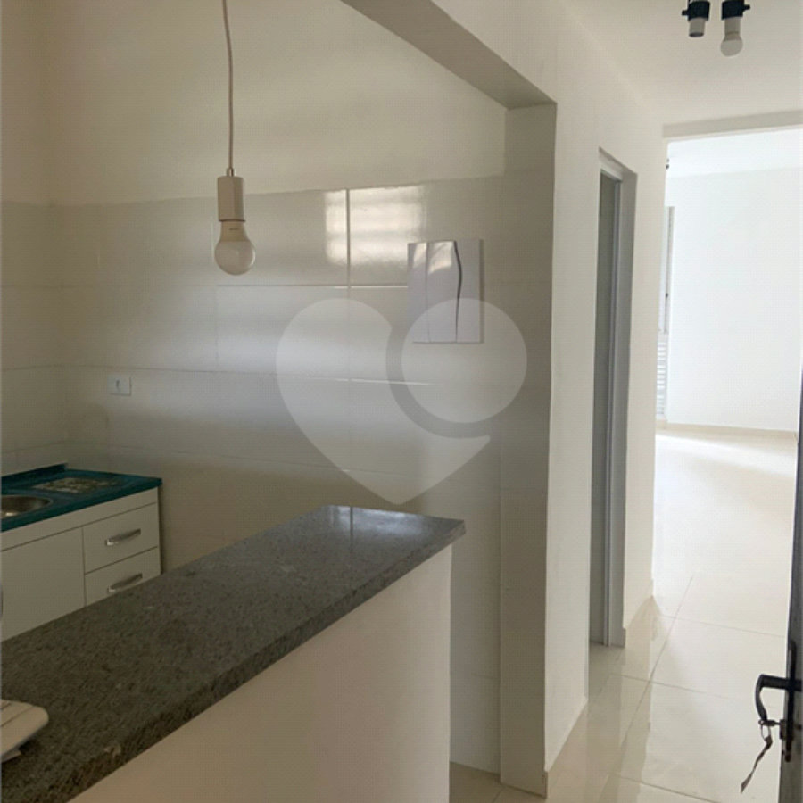 Apartamento disponível para locação no bairro Bela Vista.