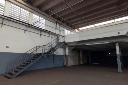 Galpão com 4.000 m² à venda em São Mateus