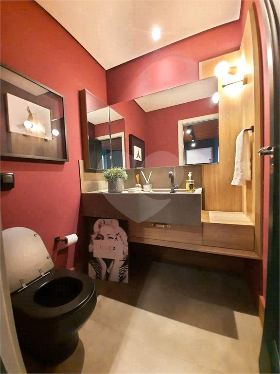 Apartamento de 257m² a venda em Moema, reformado, 4 dorms, 3 suítes, fora de rota,, 4 vagas