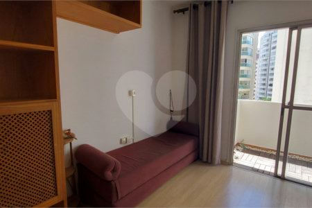 Apartamento à venda ou locação na Saúde com 46m², 1 dormitório e 1 vaga de garagem,