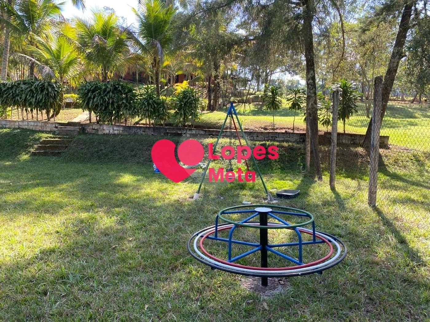SITIO A VENDA, 33.000,OOM² COM 3 DORMITORIOS 1 SENDO SÚITE, 2 BANHEIROS, BAIRRO BOA VISTA, CAÇAPAVA