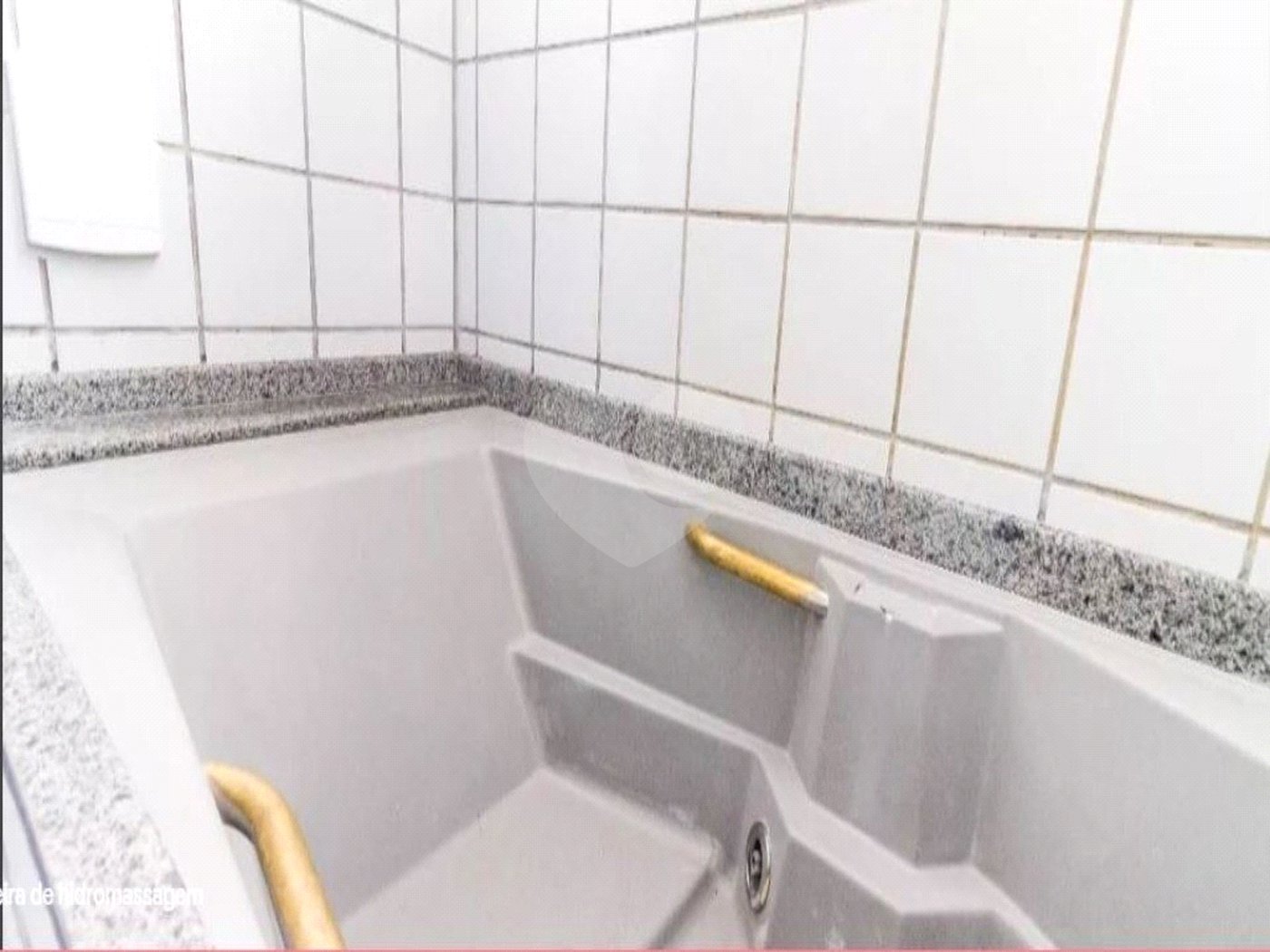 Casa com 203m² , 4 dormitórios , sendo 3 suítes , 2 vagas , à venda na Vila Formosa.