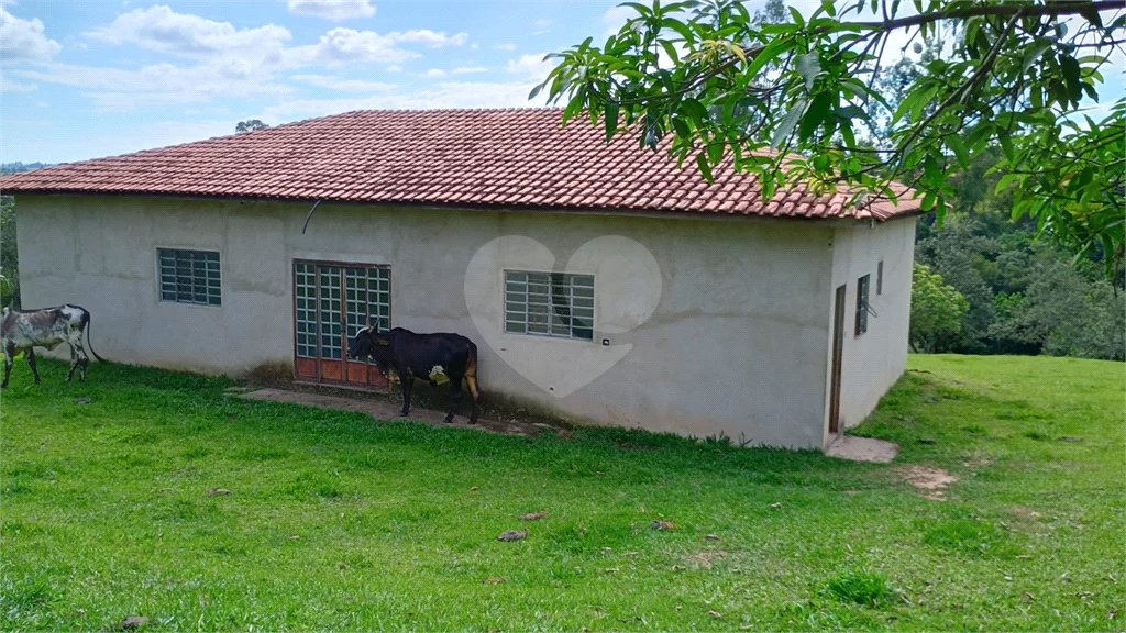 Chácara à venda na cidade de São Pedro - SP no bairro Vertentes das Águas - Refúgio Natural a 30 Minutos de Piracicaba - 5.000 m2